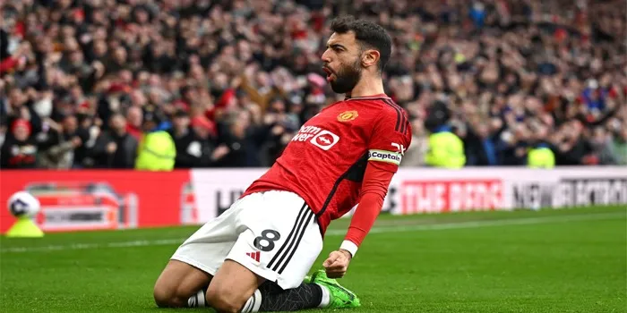 Manchester United - Erik ten Hag Senang Dengan Kembalinya Kapten Bruno Fernandes