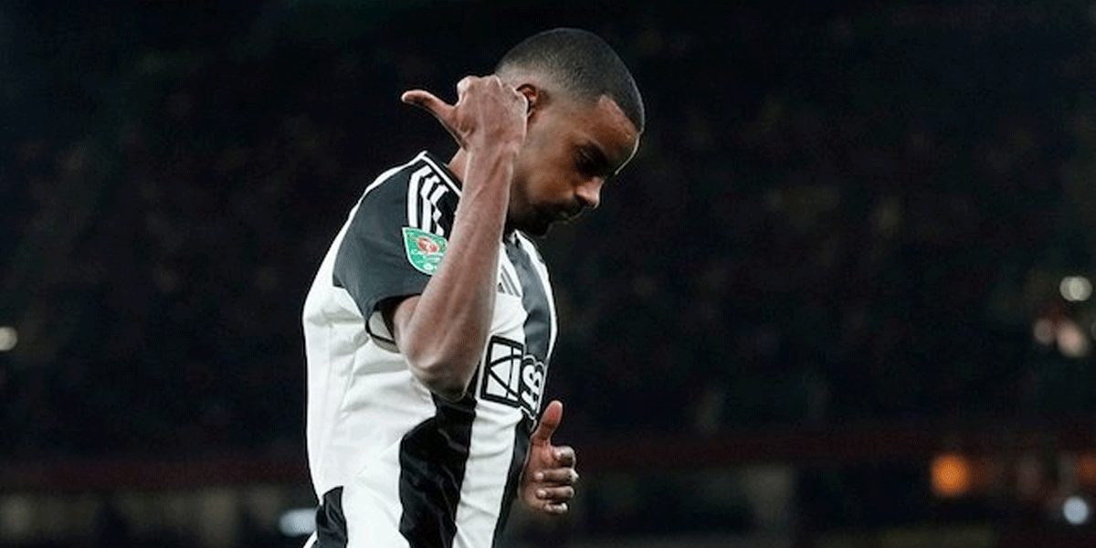 Isak Merasa Dikhianati, Liverpool Dianggap Tak Serius